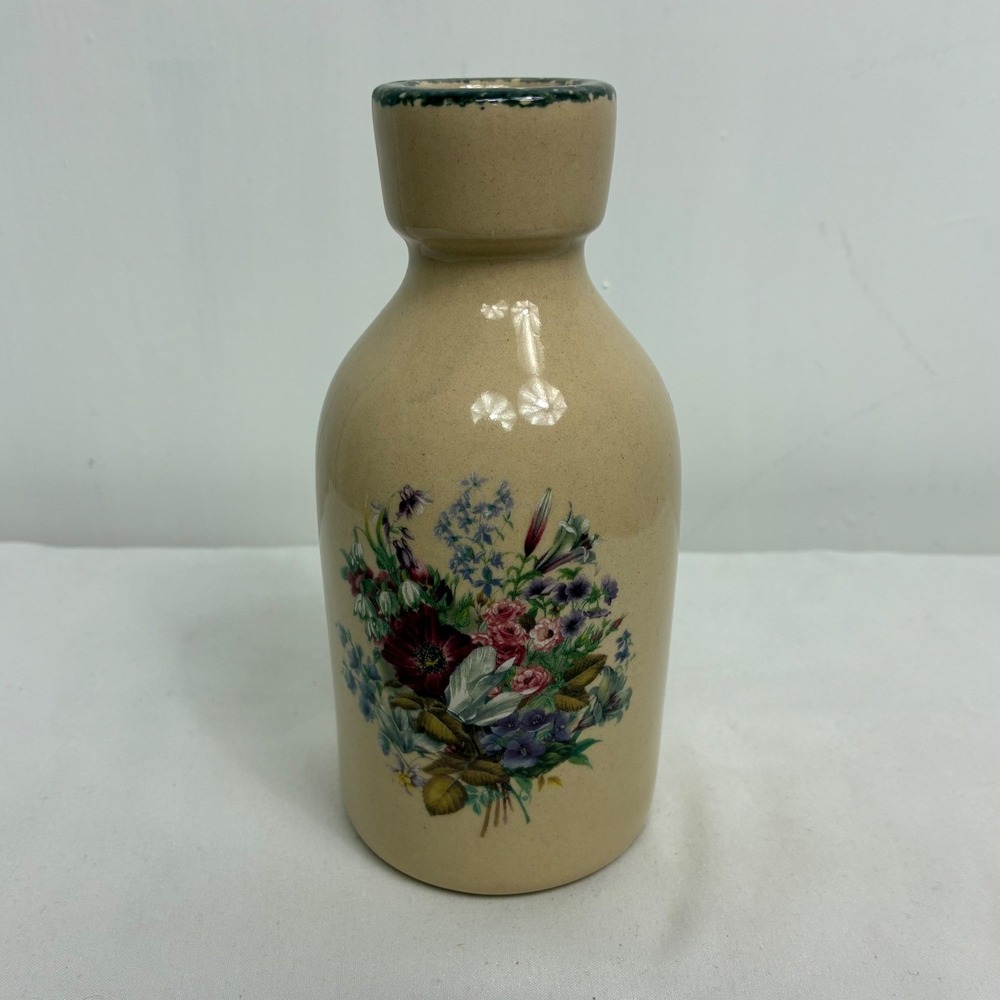 Home & Garden Party Floral Stoneware Vase Hand Made USA September 2001 Beige 6"